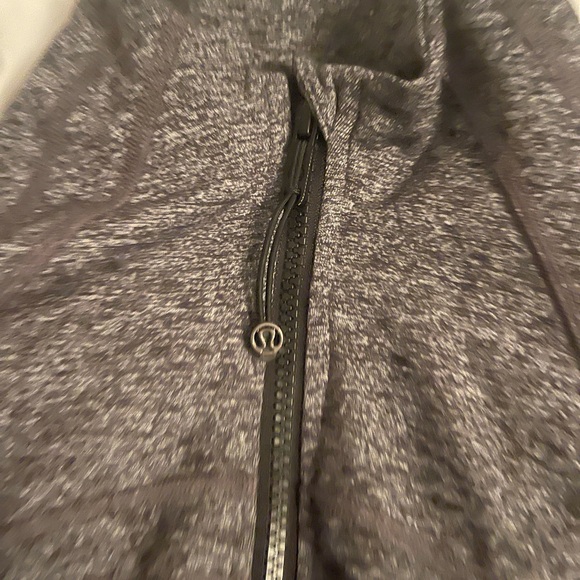 Lululemon define jacket - Picture 2 of 4